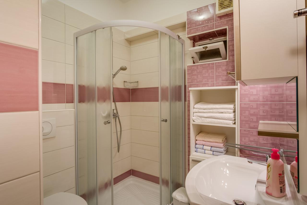 Apartments Beba マリ・ロシニュ エクステリア 写真