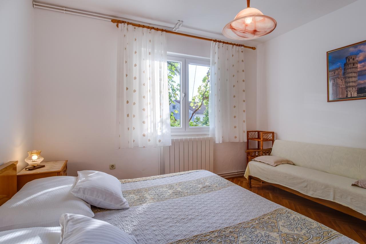 Apartments Beba マリ・ロシニュ エクステリア 写真