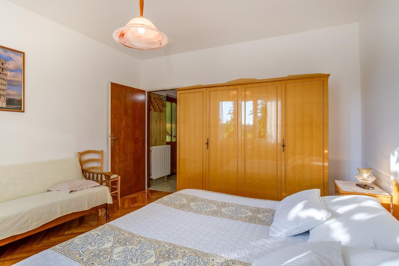 Apartments Beba マリ・ロシニュ エクステリア 写真
