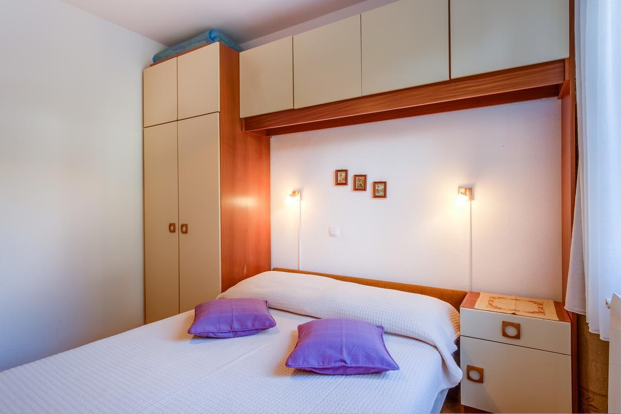 Apartments Beba マリ・ロシニュ エクステリア 写真